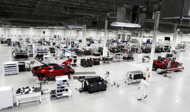 With no walls to separate departments, the Performance Manufacturing Center is focused on a one team atmosphere where associates have visual sight lines to all areas of the plant.