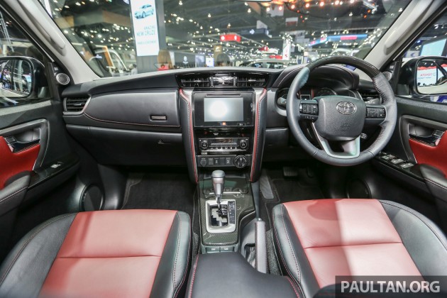 Toyota_Fortuner_TRD-20
