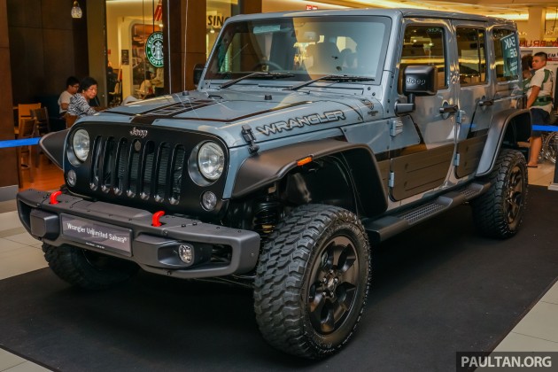 Jeep-Wrangler-Unlimited-Sahara-Batwrangler-1_BM