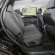 2016 Kia Sorento on display at dealers before launch