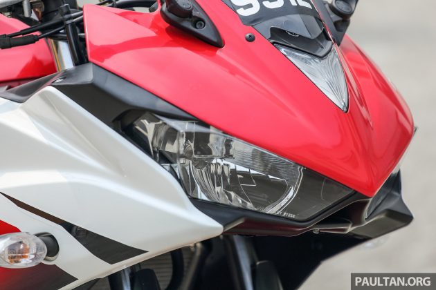 Yamaha_R25_06