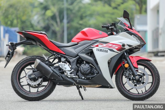 Yamaha_R25_09
