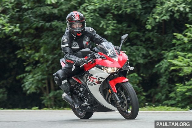 Yamaha_R25_37