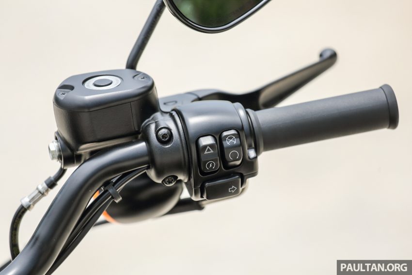 REVIEW: 2016 Harley-Davidson Sportster Iron 883  – not your grandfather’s Harley-Davidson, son 503367