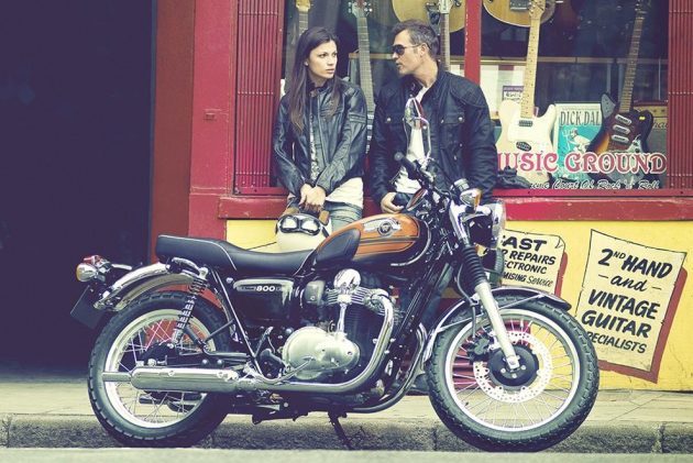 2016-Kawasaki-W800-Final-Edition_BM