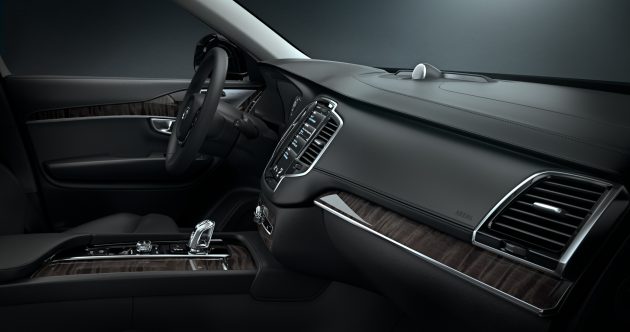 Volvo XC90 CKD 32