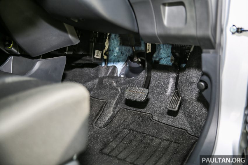 Perodua Bezza –  variant-by-variant equipment list 519949