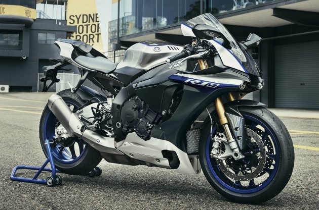 2017-yamaha-yzf-r1m-3-e1475015160663-630x416bm