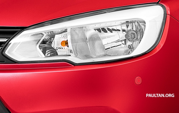 4-proton-saga-2016-bm-headlight-red