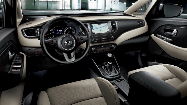 kia_carens_10