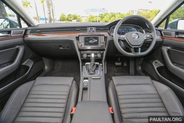 volkswagen_passat_b8_int-1