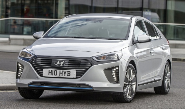 2017-hyundai-ioniq-hybrid-uk-spec-08