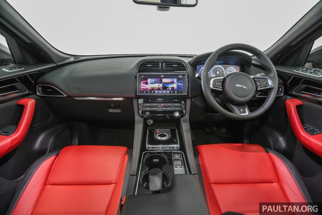 jaguar_f-pace_int-1