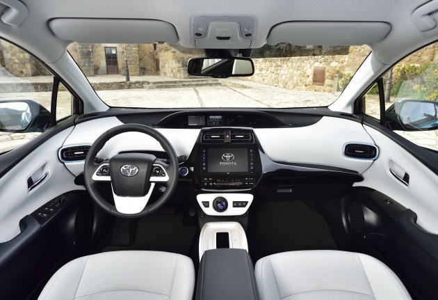 New Toyota Prius Plug-in Hybrid – double the EV range