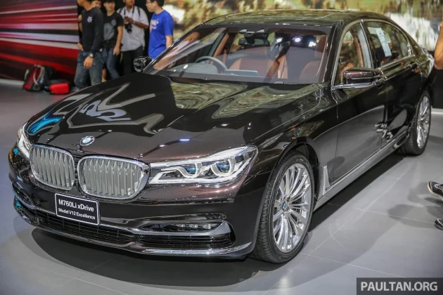 Bangkok 2017: BMW M760Li xDrive – 6.6L V12 power