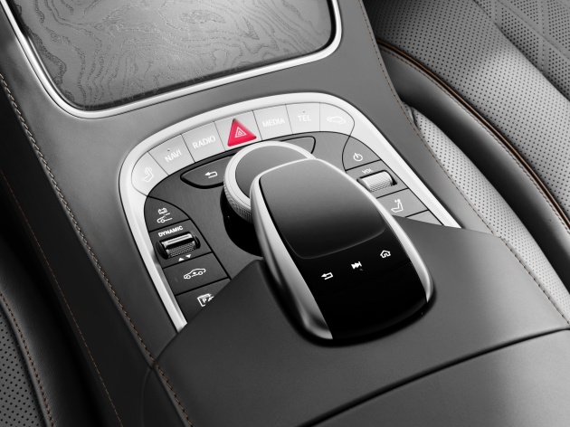 W222 Mercedes-Benz S-Class facelift debuts – new engines, enhanced styling, additional technologies