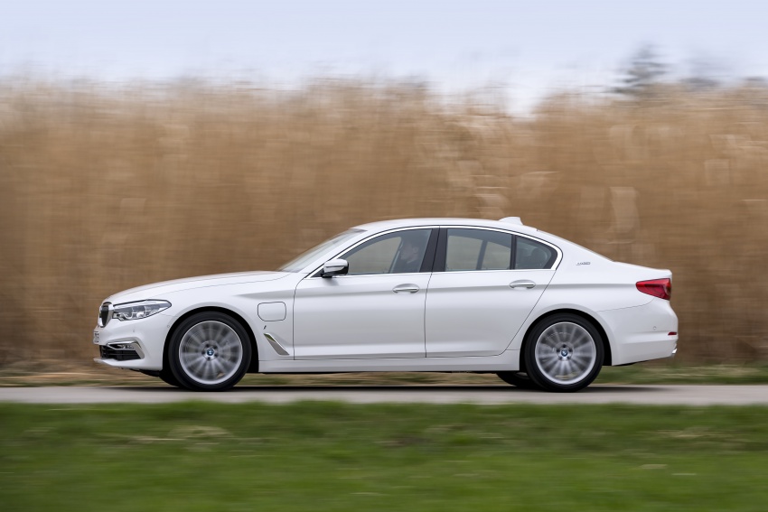 GALLERY: G30 BMW 530e iPerformance – full details 652584