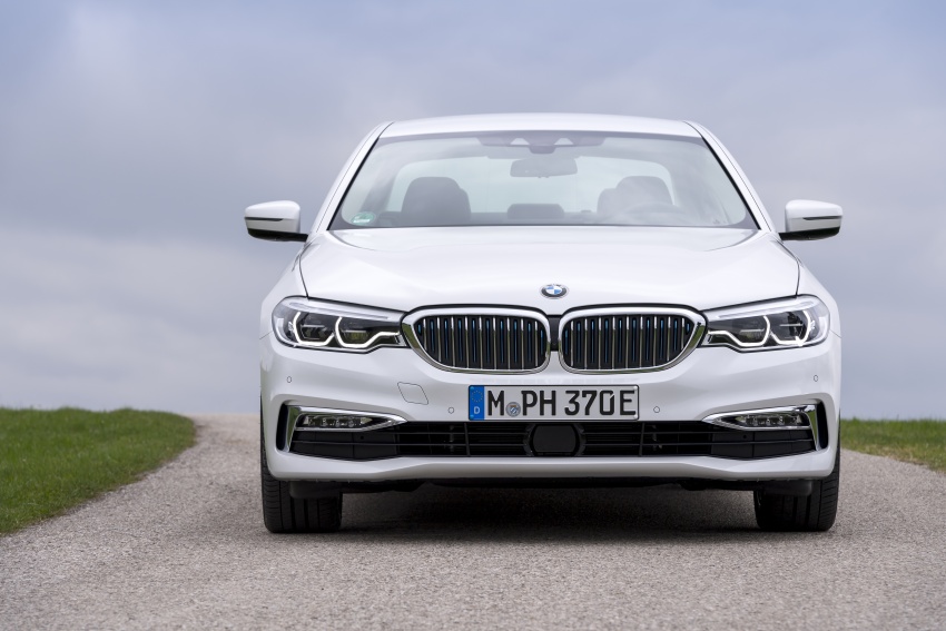 GALLERY: G30 BMW 530e iPerformance – full details 652595