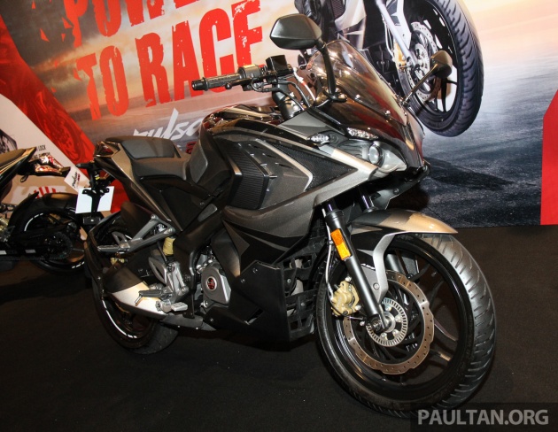 Modenas Pulsar RS200 dan NS200 dilancarkan – enjin 199.5 cc, 24.5 PS dan 18.6 Nm, harga dari RM9,222
