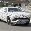 VIDEO: Lamborghini Urus drives through the desert
