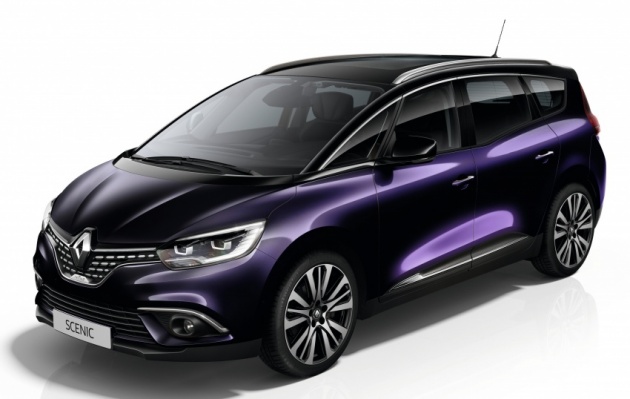 Renault Scenic tampil pula dalam versi Initiale Paris