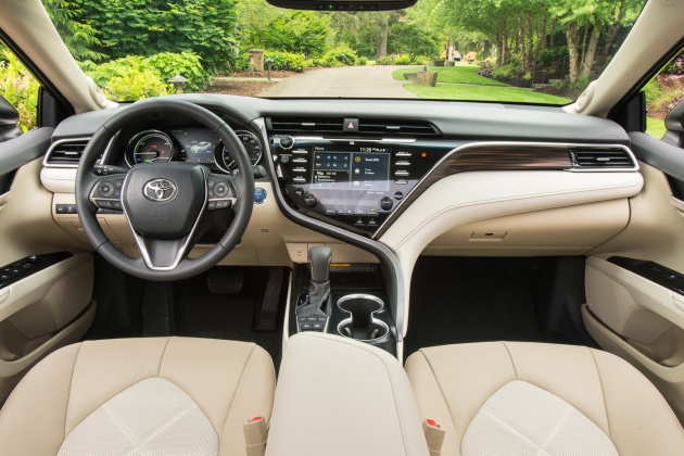 Toyota Camry 2018 – perincian untuk pasaran Amerika