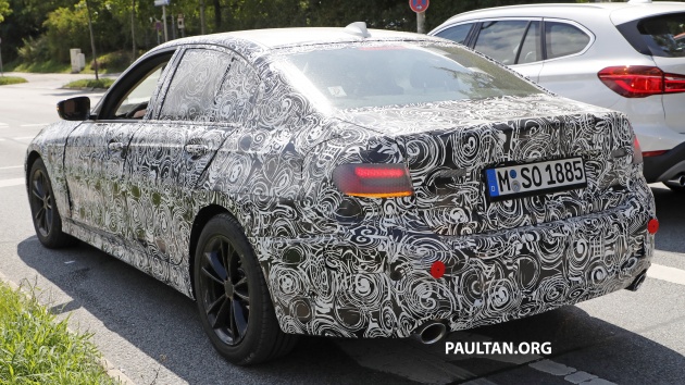 SPIED: G20 BMW 3 Series shows production lights