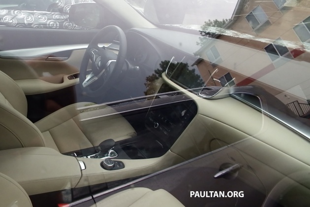 SPIED: New Infiniti QX50 sheds camo, shows interior
