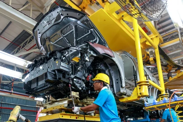Pelarasan semula duti eksais OMV ditangguh hingga Jan 2026 — harga kereta CKD boleh naik 10%-30%