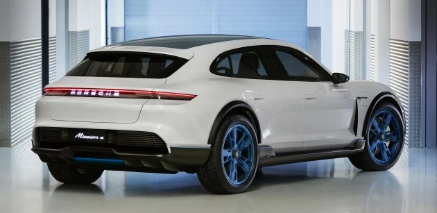Porsche Mission E Cross Turismo Concept – jacked-up, electric-powered Panamera Sport Turismo