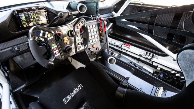 Porsche 911 GT3 R – better aero, safety; now with AC