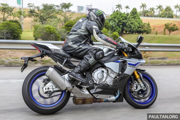 REVIEW: 2017 Yamaha YZF-R1M – chariot of the gods