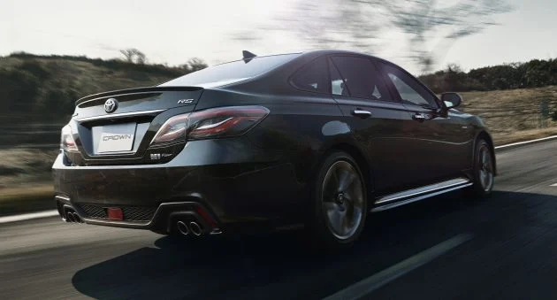 2018 Toyota Crown – fully-redesigned S220 debuts