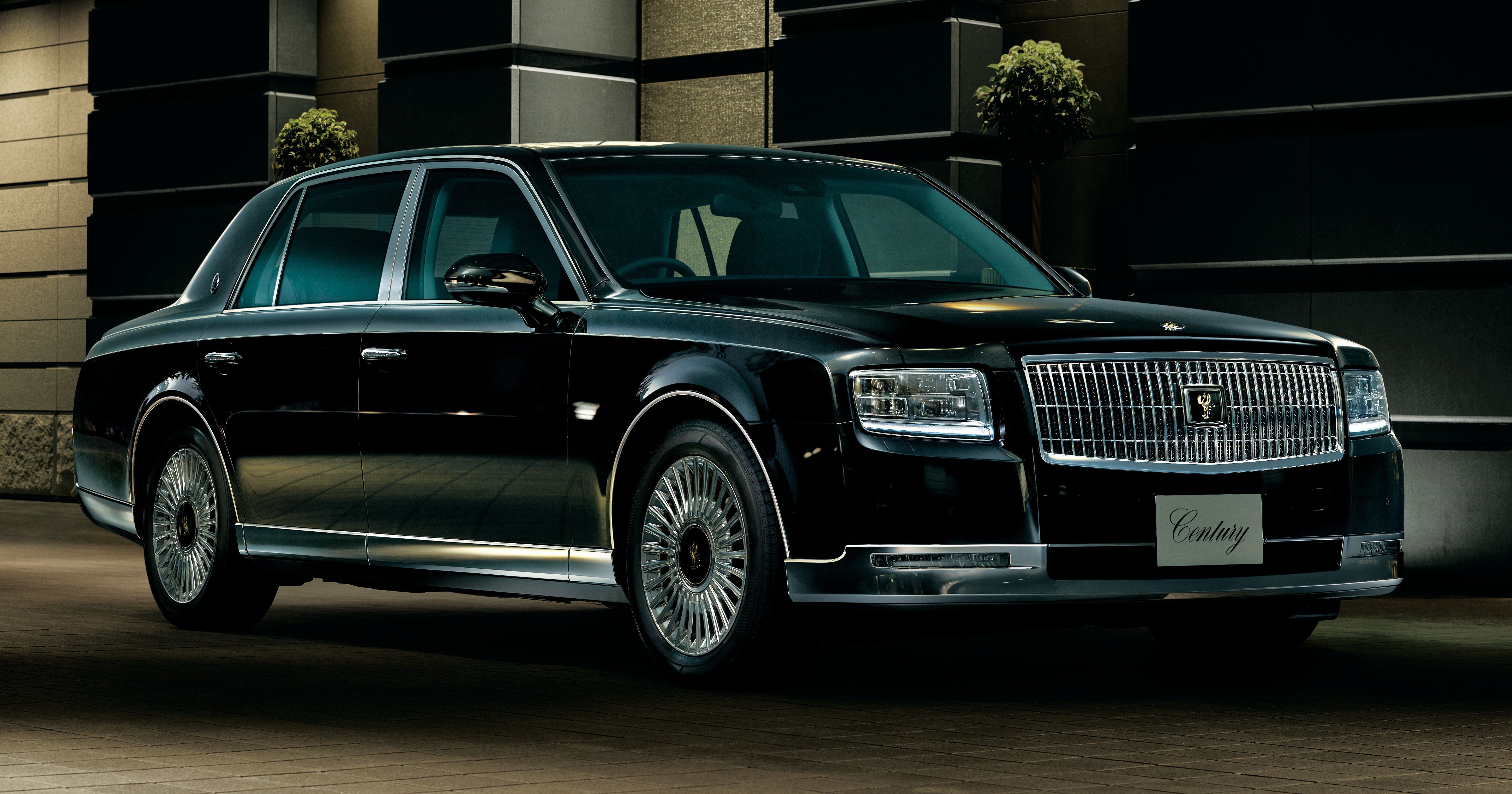 Toyota Century – new third-gen Japanese limousine goes on sale, 431 PS hybrid V8, priced at RM720k