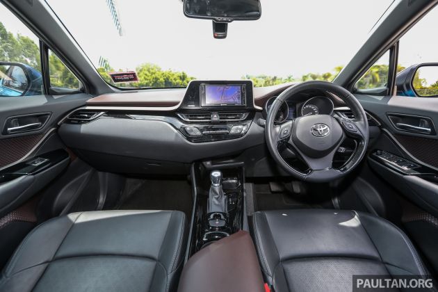 PANDU UJI: Toyota C-HR – Penyatuan ekspresi gaya dan prestasi kuasa; berbaloikah dengan harganya?