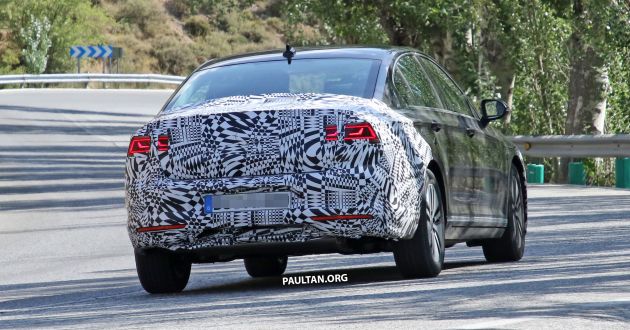 SPIED: B8.5 Volkswagen Passat facelift spotted again