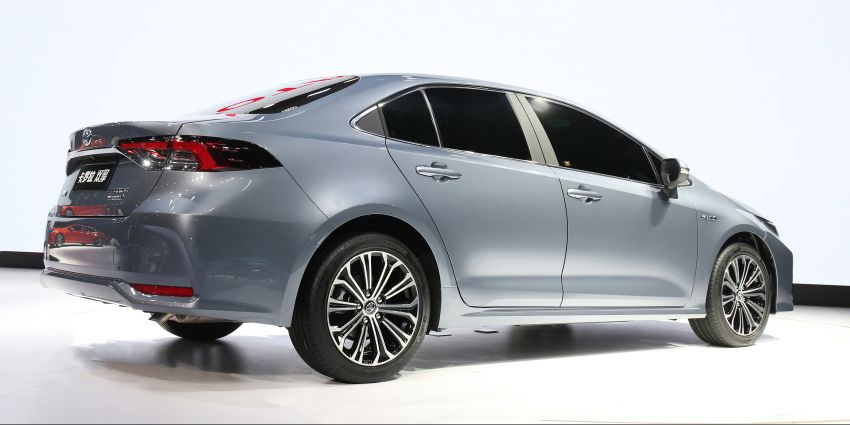 2019 Toyota Corolla sedan – 12th-gen makes its debut 889526