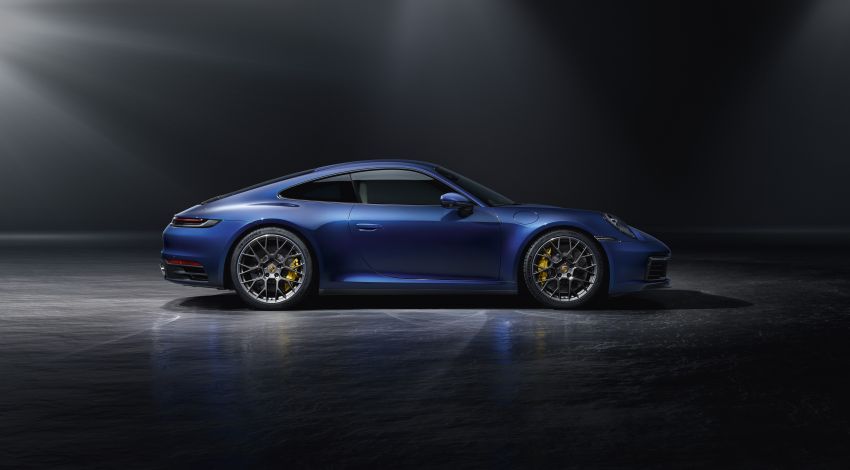 992 Porsche 911 revealed – new tech, 450 PS flat-six 895510