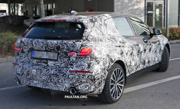 SPYSHOTS: BMW 1 Series drops some camouflage