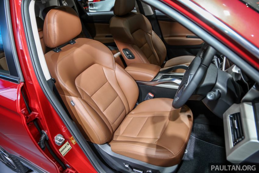 KLIMS18: Proton X70 SUV full preview, inside and out 891646