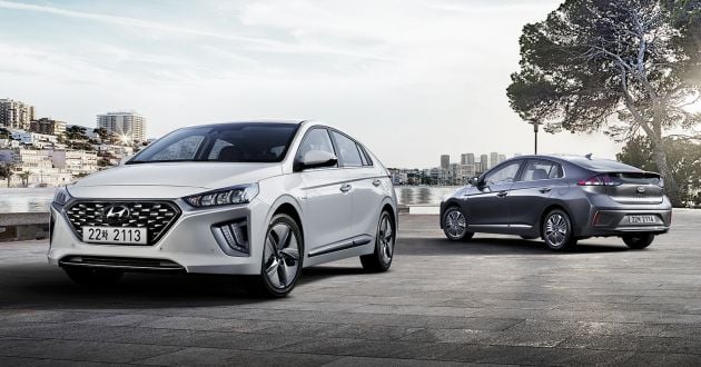 Hyundai Ioniq facelift previewed – new 10.25-inch widescreen unit, improved safety, more colours