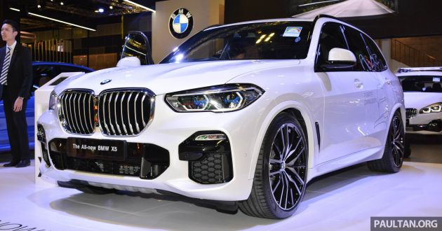 G05 BMW X5 on display at the Singapore Motor Show