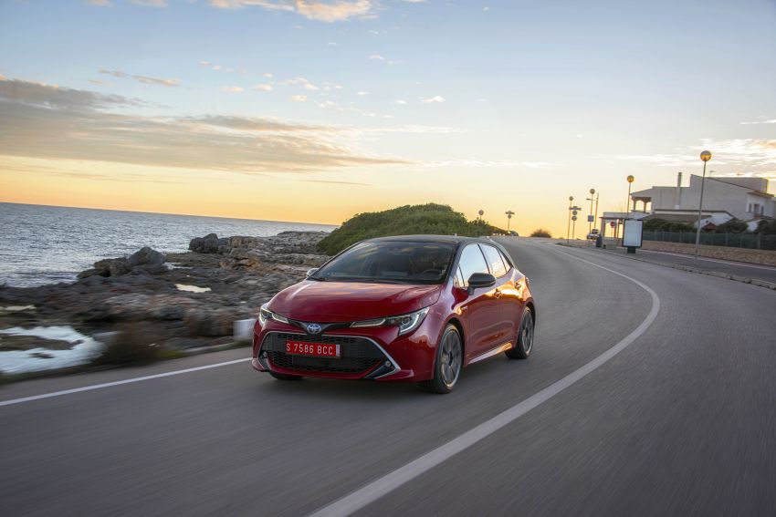 GALLERY: 2019 Toyota Corolla detailed for Europe – three body styles; four powertrains, including hybrids 926344