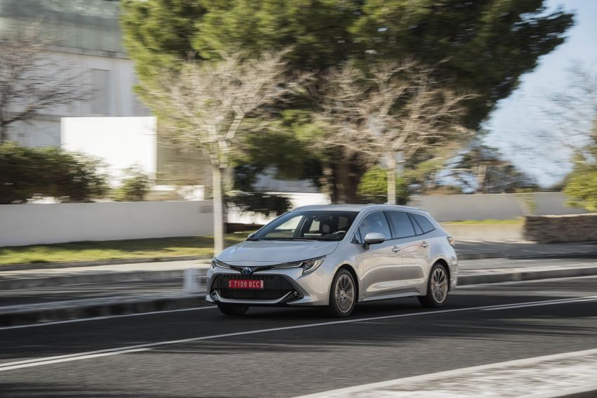 GALLERY: 2019 Toyota Corolla detailed for Europe – three body styles; four powertrains, including hybrids 926333