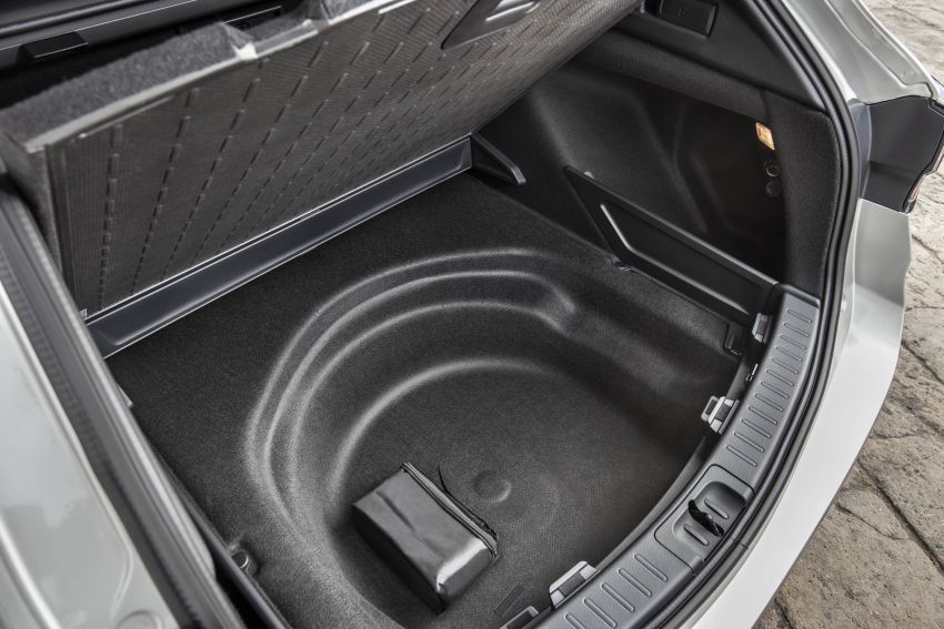 GALLERY: 2019 Toyota Corolla detailed for Europe – three body styles; four powertrains, including hybrids 926417