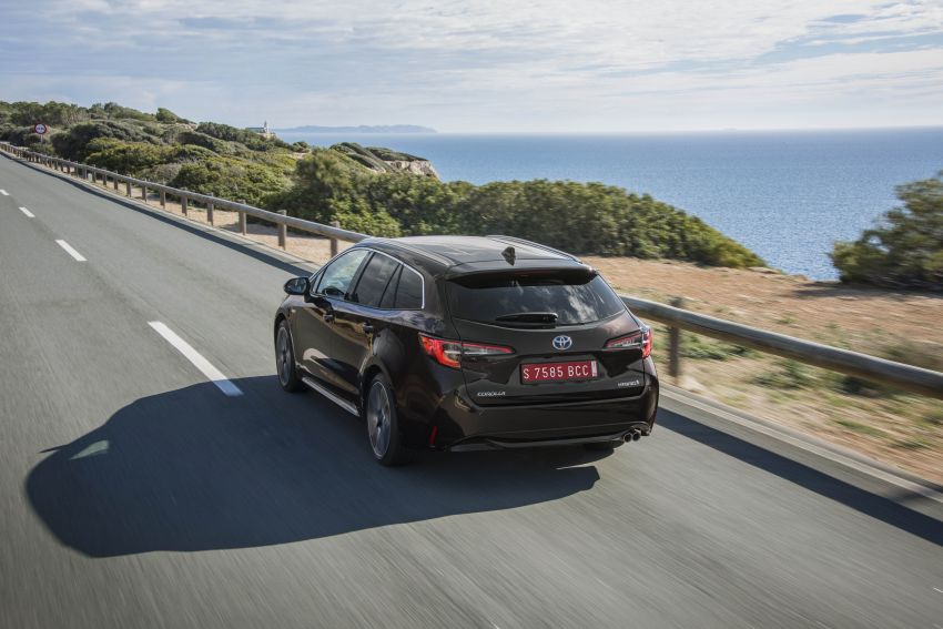 GALLERY: 2019 Toyota Corolla detailed for Europe – three body styles; four powertrains, including hybrids 926340