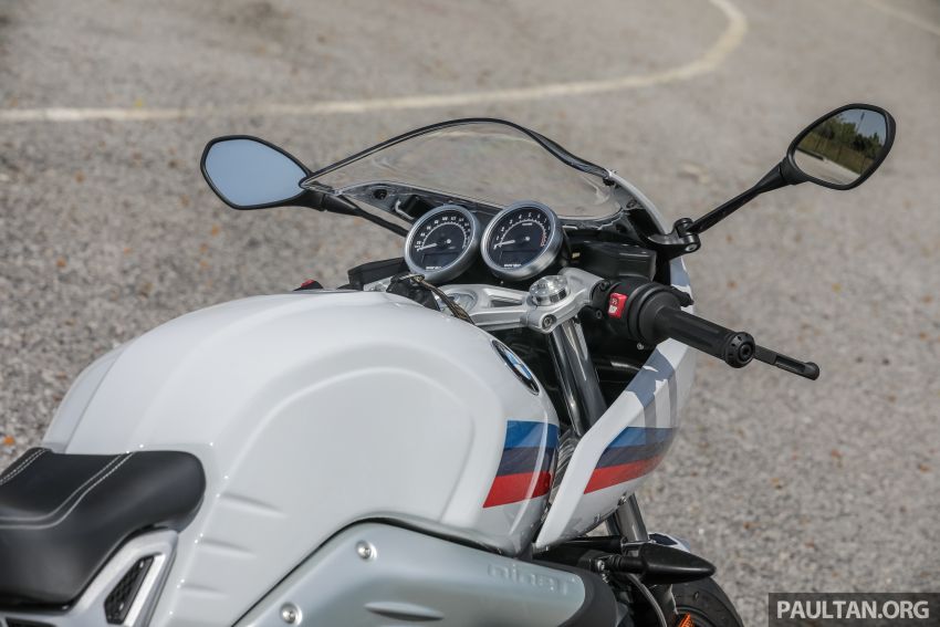 REVIEW: Honda CB1100RS vs BMW R nineT vs Ducati Scrambler vs Kawasaki Z900RS vs Triumph Bonneville 951457