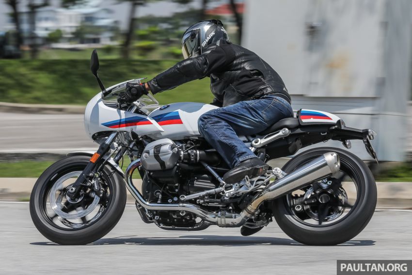 REVIEW: Honda CB1100RS vs BMW R nineT vs Ducati Scrambler vs Kawasaki Z900RS vs Triumph Bonneville 951491