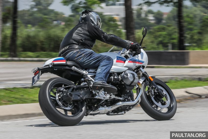 REVIEW: Honda CB1100RS vs BMW R nineT vs Ducati Scrambler vs Kawasaki Z900RS vs Triumph Bonneville 951492