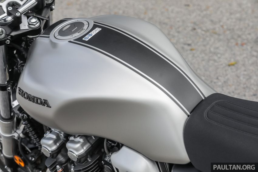 REVIEW: Honda CB1100RS vs BMW R nineT vs Ducati Scrambler vs Kawasaki Z900RS vs Triumph Bonneville 951645